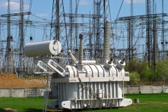 High-voltage_transformer_750_kV_Transformator_750_kV